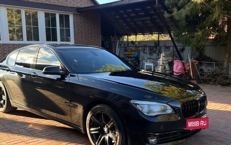 BMW 7 серия, 2013 год, 2 490 000 рублей, 6 фотография