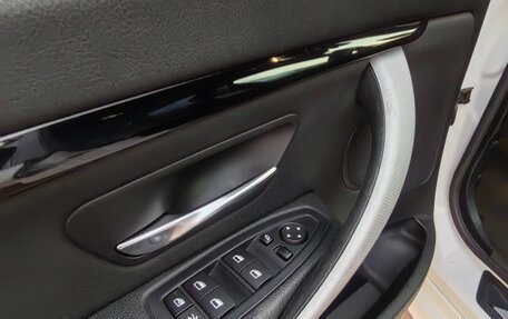 BMW 3 серия, 2016 год, 2 560 000 рублей, 28 фотография
