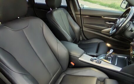 BMW 3 серия, 2016 год, 2 560 000 рублей, 30 фотография