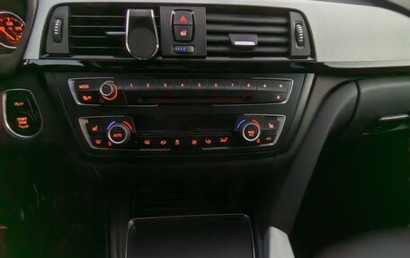 BMW 3 серия, 2016 год, 2 560 000 рублей, 35 фотография