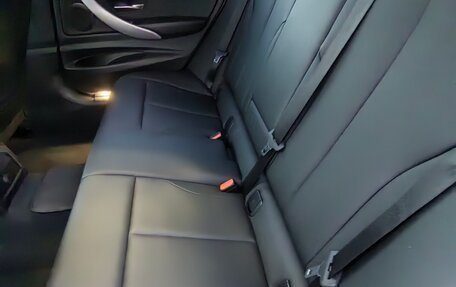 BMW 3 серия, 2016 год, 2 560 000 рублей, 23 фотография
