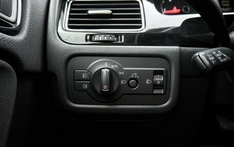Volkswagen Touareg III, 2012 год, 1 815 000 рублей, 12 фотография