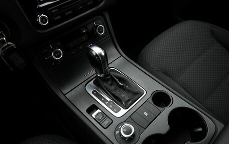 Volkswagen Touareg III, 2012 год, 1 815 000 рублей, 11 фотография