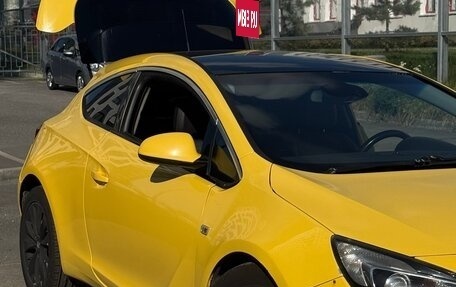 Opel Astra J, 2013 год, 600 000 рублей, 2 фотография