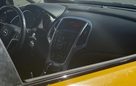 Opel Astra J, 2013 год, 600 000 рублей, 15 фотография