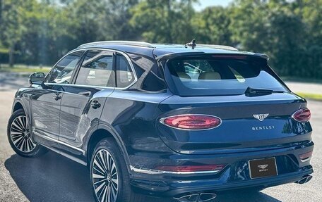 Bentley Bentayga I, 2026 год, 32 500 252 рублей, 16 фотография