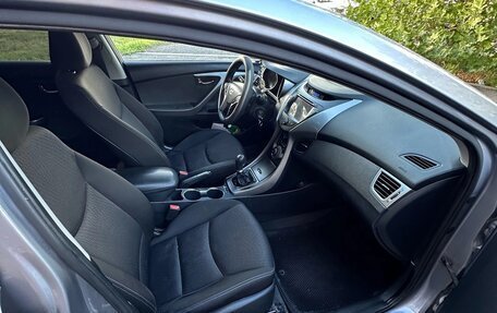 Hyundai Elantra V, 2012 год, 735 000 рублей, 4 фотография