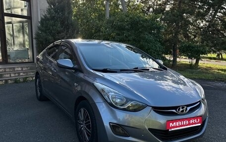 Hyundai Elantra V, 2012 год, 735 000 рублей, 8 фотография