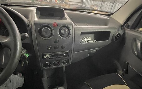 Citroen Berlingo II рестайлинг, 2004 год, 215 000 рублей, 8 фотография