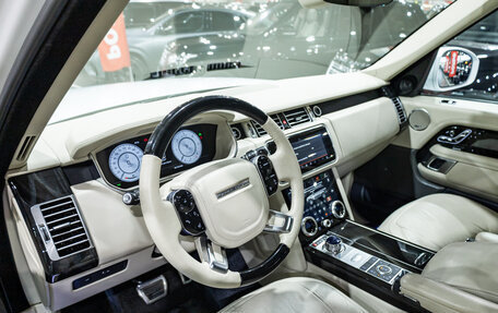 Land Rover Range Rover IV рестайлинг, 2019 год, 5 490 000 рублей, 15 фотография
