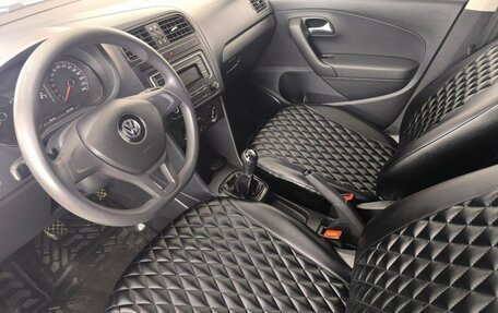 Volkswagen Polo VI (EU Market), 2019 год, 900 000 рублей, 15 фотография