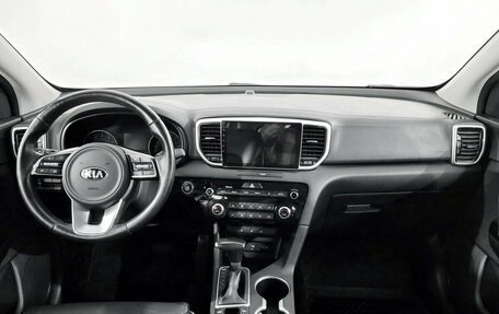 KIA Sportage IV рестайлинг, 2021 год, 2 600 000 рублей, 5 фотография