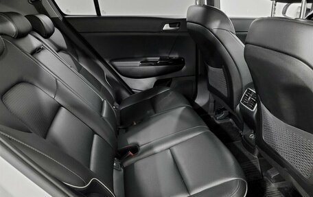 KIA Sportage IV рестайлинг, 2021 год, 2 600 000 рублей, 13 фотография