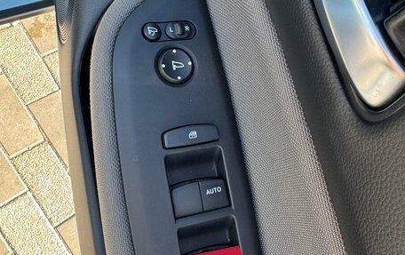 Honda Fit, 2020 год, 1 750 000 рублей, 17 фотография