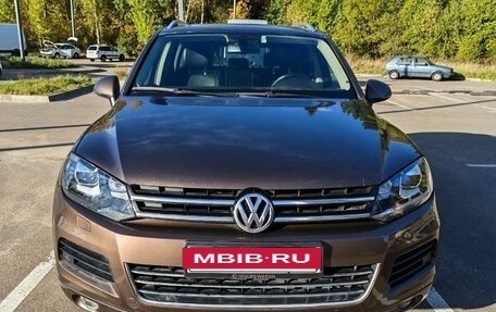 Volkswagen Touareg III, 2012 год, 1 750 000 рублей, 2 фотография