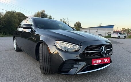 Mercedes-Benz E-Класс, 2020 год, 4 050 000 рублей, 9 фотография