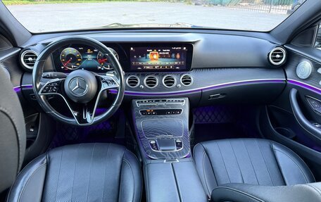 Mercedes-Benz E-Класс, 2020 год, 4 050 000 рублей, 20 фотография