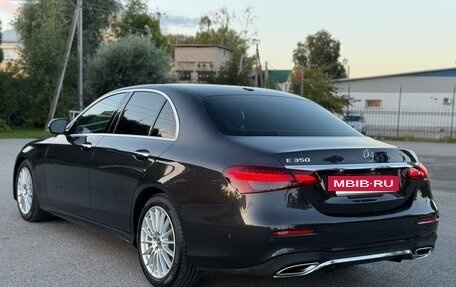 Mercedes-Benz E-Класс, 2020 год, 4 050 000 рублей, 15 фотография