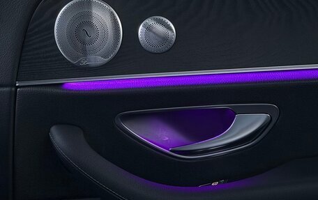 Mercedes-Benz E-Класс, 2020 год, 4 050 000 рублей, 25 фотография