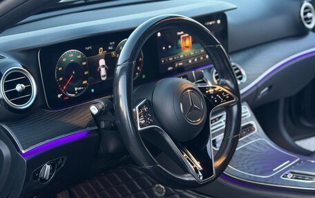 Mercedes-Benz E-Класс, 2020 год, 4 050 000 рублей, 19 фотография