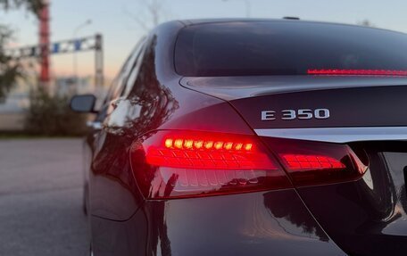 Mercedes-Benz E-Класс, 2020 год, 4 050 000 рублей, 32 фотография
