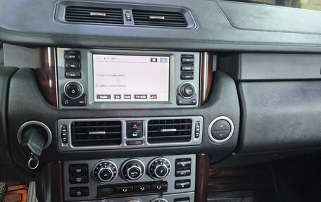 Land Rover Range Rover III, 2009 год, 1 350 000 рублей, 21 фотография