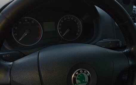 Skoda Fabia II, 2008 год, 340 000 рублей, 6 фотография