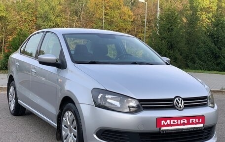 Volkswagen Polo VI (EU Market), 2012 год, 798 000 рублей, 2 фотография