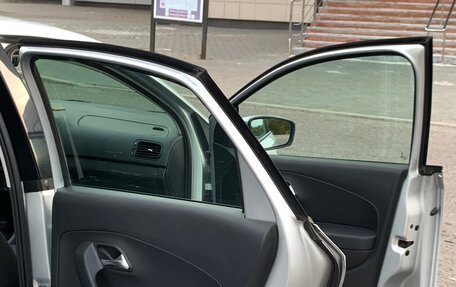 Volkswagen Polo VI (EU Market), 2012 год, 798 000 рублей, 29 фотография