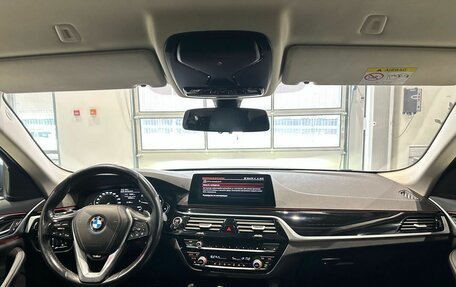 BMW 5 серия, 2020 год, 3 720 000 рублей, 15 фотография