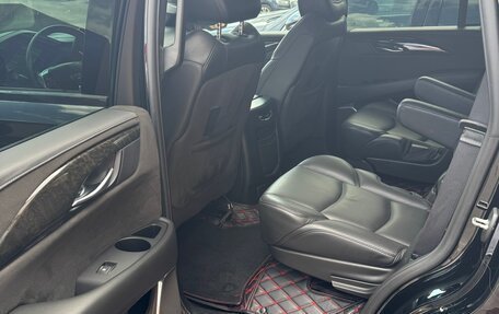 Cadillac Escalade IV, 2018 год, 5 200 000 рублей, 6 фотография