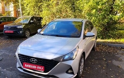 Hyundai Solaris II рестайлинг, 2020 год, 1 000 000 рублей, 1 фотография