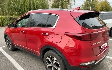 KIA Sportage IV рестайлинг, 2018 год, 2 100 000 рублей, 5 фотография