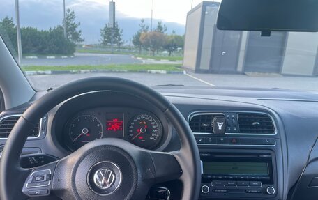 Volkswagen Polo VI (EU Market), 2011 год, 689 000 рублей, 6 фотография