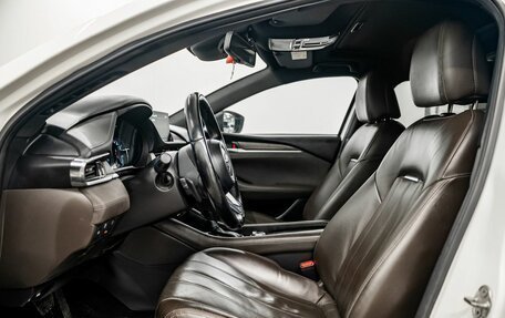 Mazda 6, 2018 год, 1 700 000 рублей, 6 фотография