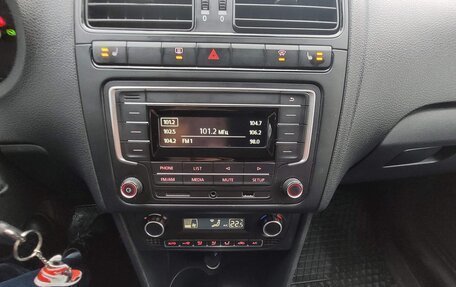 Volkswagen Polo VI (EU Market), 2017 год, 950 000 рублей, 5 фотография