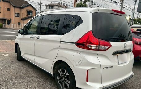 Honda Freed II, 2021 год, 1 170 000 рублей, 5 фотография