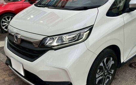 Honda Freed II, 2021 год, 1 170 000 рублей, 7 фотография