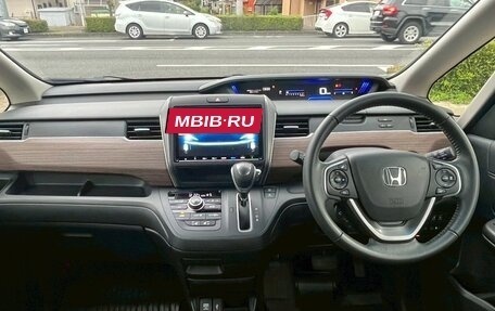 Honda Freed II, 2021 год, 1 170 000 рублей, 11 фотография