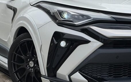 Toyota C-HR I рестайлинг, 2021 год, 1 800 000 рублей, 14 фотография