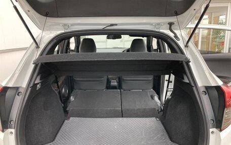 Honda Vezel, 2020 год, 1 335 000 рублей, 34 фотография