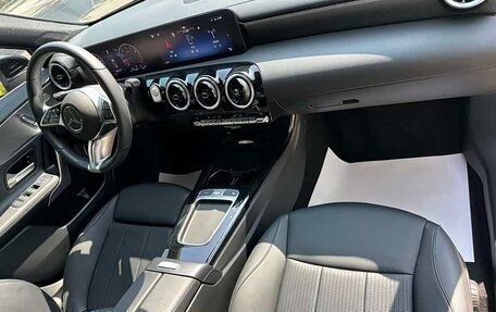 Mercedes-Benz A-Класс, 2023 год, 2 060 000 рублей, 16 фотография