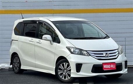 Honda Freed I, 2014 год, 847 000 рублей, 1 фотография