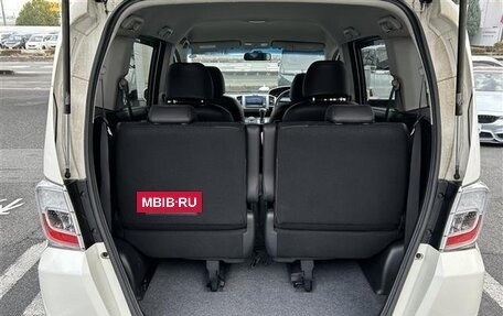Honda Freed I, 2014 год, 847 000 рублей, 29 фотография