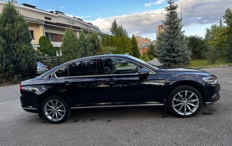 Volkswagen Passat B8 рестайлинг, 2015 год, 1 850 000 рублей, 5 фотография
