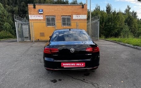 Volkswagen Passat B8 рестайлинг, 2015 год, 1 850 000 рублей, 7 фотография