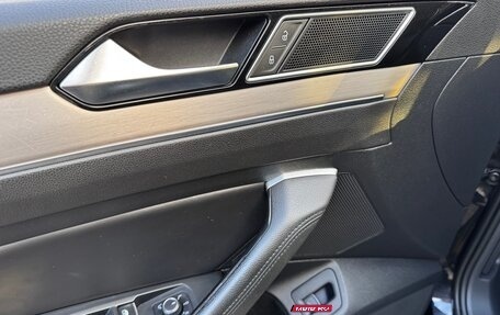 Volkswagen Passat B8 рестайлинг, 2015 год, 1 850 000 рублей, 18 фотография