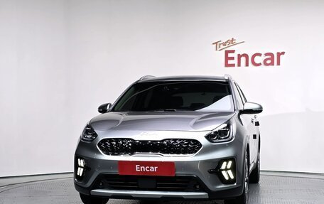 KIA Niro I, 2022 год, 1 659 000 рублей, 2 фотография