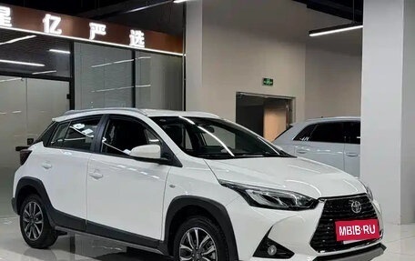Toyota Yaris XP150 рестайлинг, 2022 год, 1 190 004 рублей, 3 фотография