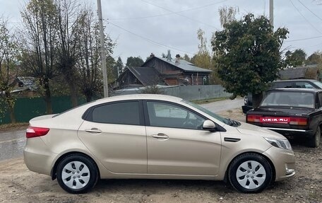 KIA Rio III рестайлинг, 2013 год, 645 000 рублей, 12 фотография